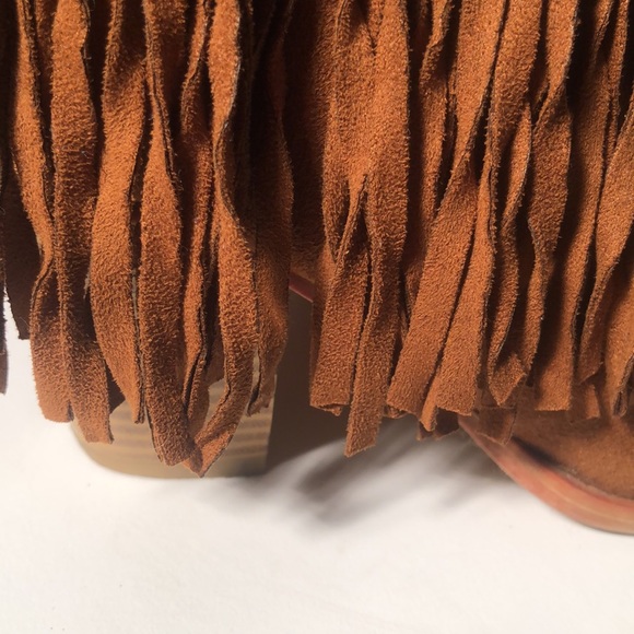 Pierre Duma fall shaggy brown ankle wedge heeled fringe boots - Picture 7 of 10